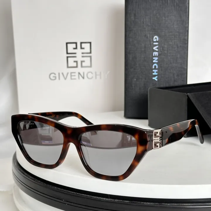 スーパーコピー バレンシアガ サングラス