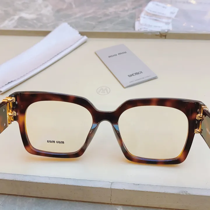 スーパーコピー ミュウミュウ サングラス