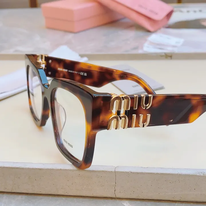 スーパーコピー ミュウミュウ サングラス