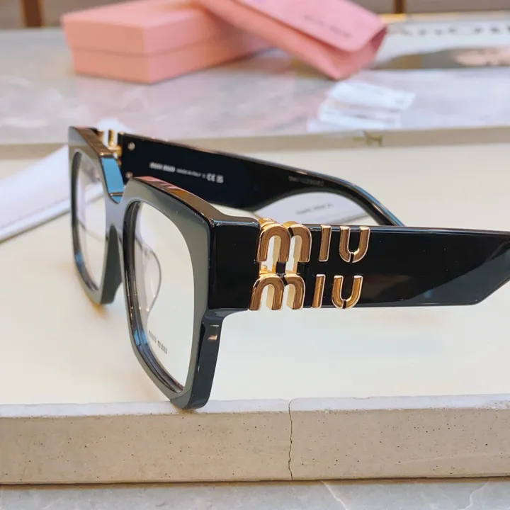 スーパーコピー ミュウミュウ サングラス
