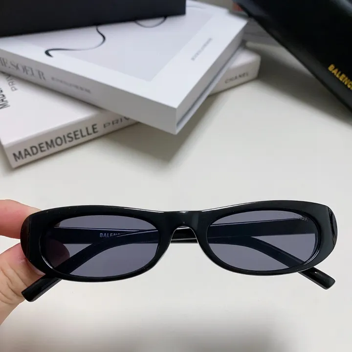 スーパーコピー バレンシアガ サングラス