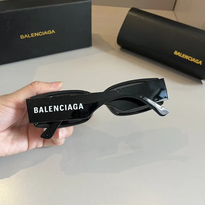 スーパーコピー バレンシアガ サングラス