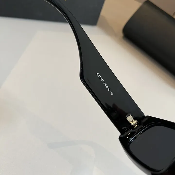 スーパーコピー バレンシアガ サングラス