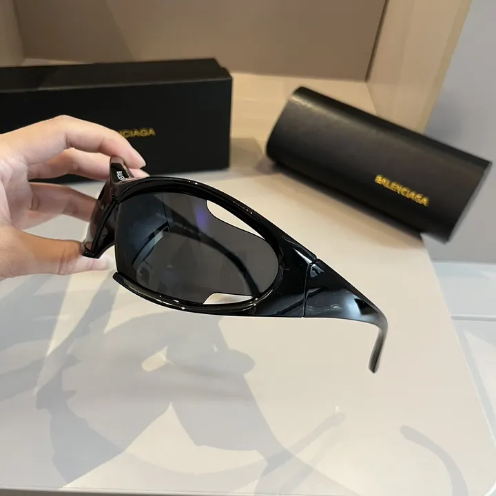 スーパーコピー バレンシアガ サングラス