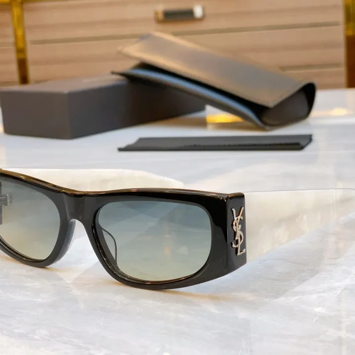 スーパーコピー ジバンシィ サングラス