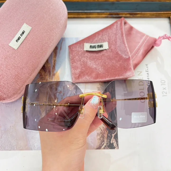 スーパーコピー ミュウミュウ サングラス