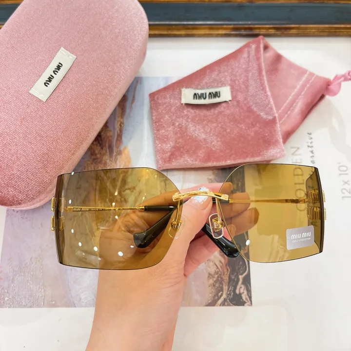 スーパーコピー ミュウミュウ サングラス