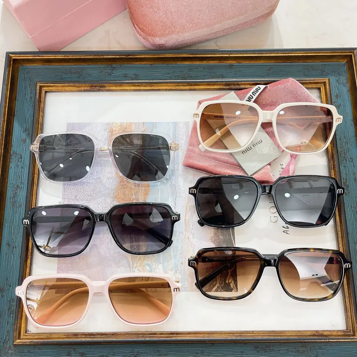 スーパーコピー ミュウミュウ サングラス