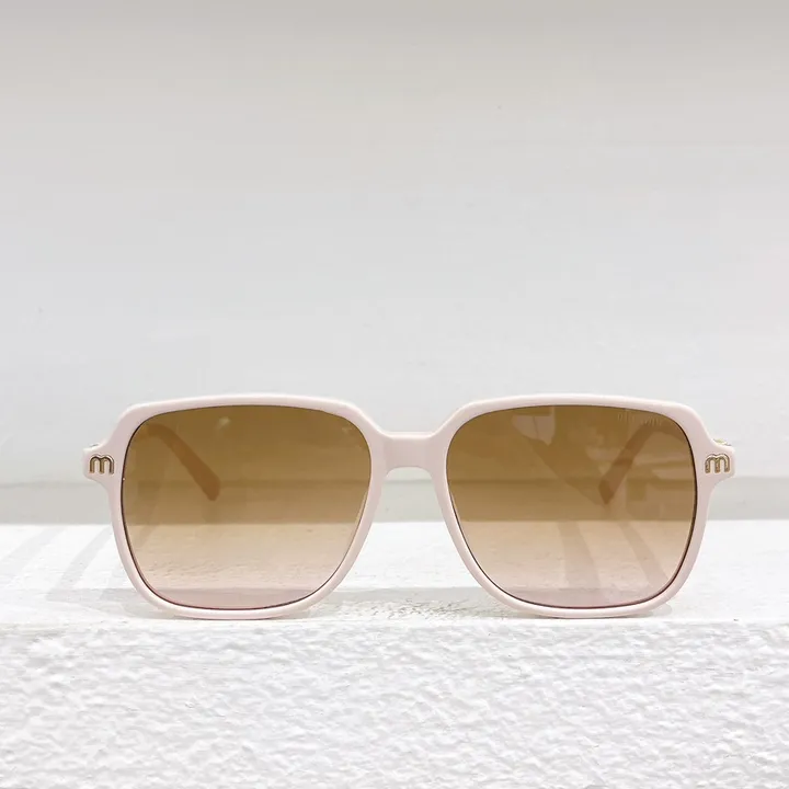 スーパーコピー ミュウミュウ サングラス
