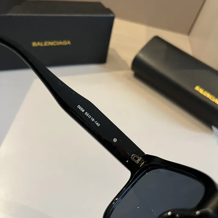 スーパーコピー バレンシアガ サングラス