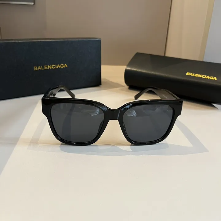 スーパーコピー バレンシアガ サングラス