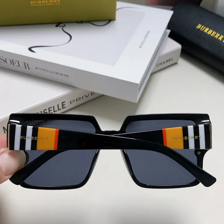 スーパーコピー バーバリー ス サングラス