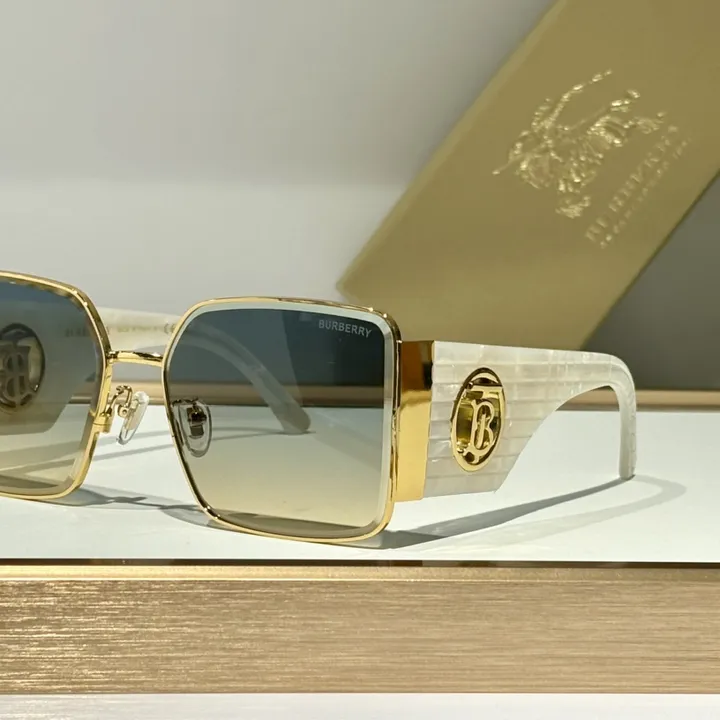 スーパーコピー バーバリー ス サングラス