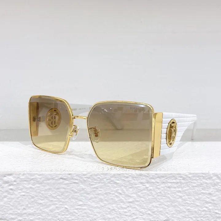 スーパーコピー バーバリー ス サングラス