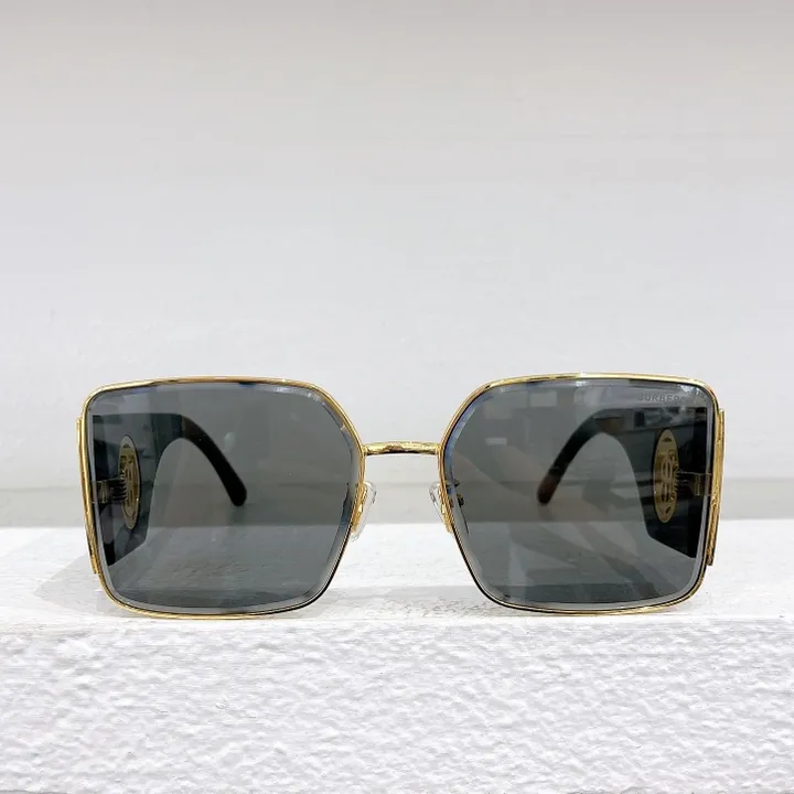 スーパーコピー バーバリー ス サングラス