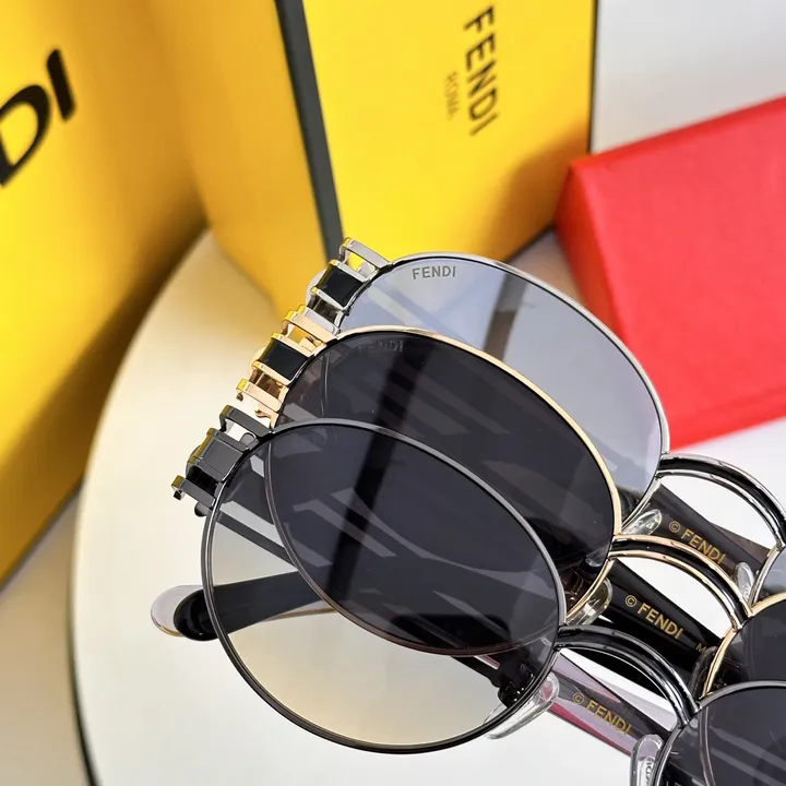 スーパーコピー フェンディ サングラス