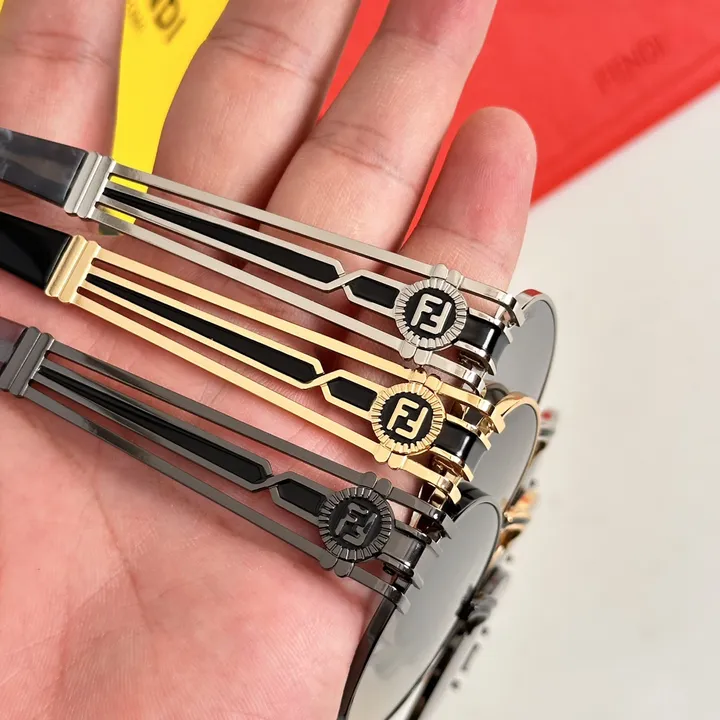 スーパーコピー フェンディ サングラス