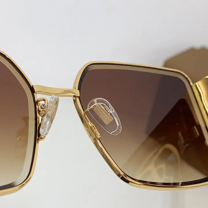 スーパーコピー バーバリー ス サングラス