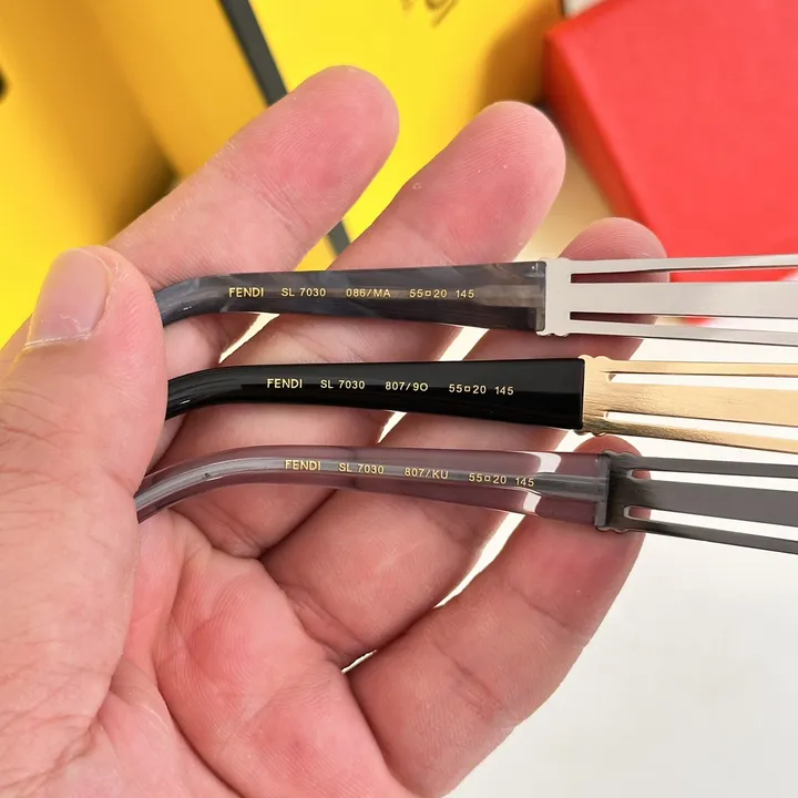 スーパーコピー フェンディ サングラス