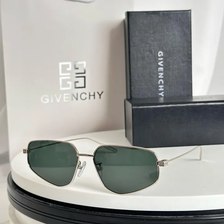 スーパーコピー バレンシアガ サングラス