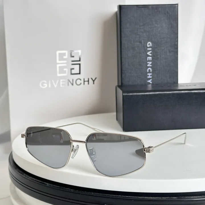 スーパーコピー バレンシアガ サングラス