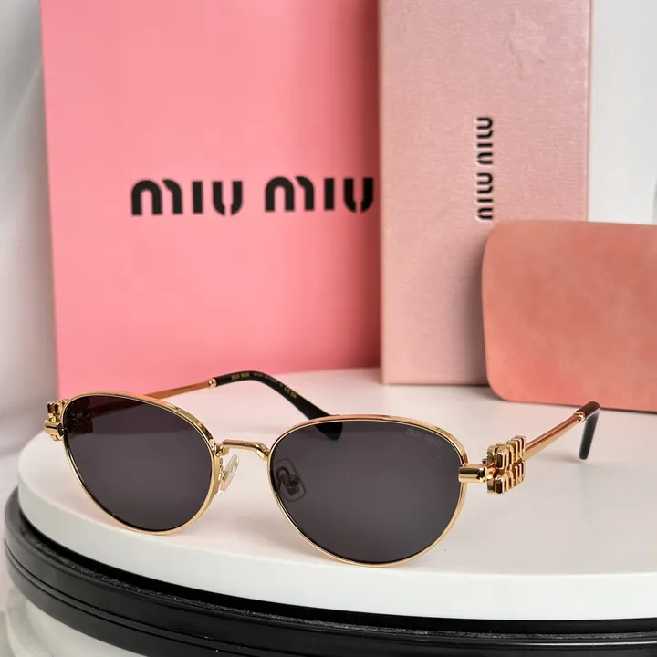 スーパーコピー ミュウミュウ サングラス