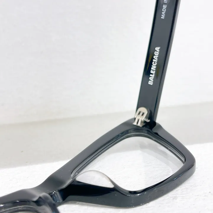 スーパーコピー バレンシアガ サングラス