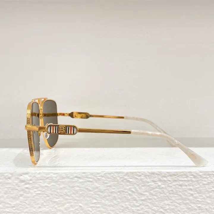 スーパーコピー バーバリー ス サングラス