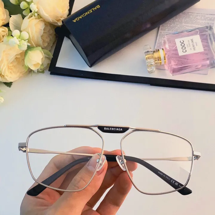 スーパーコピー バレンシアガ サングラス