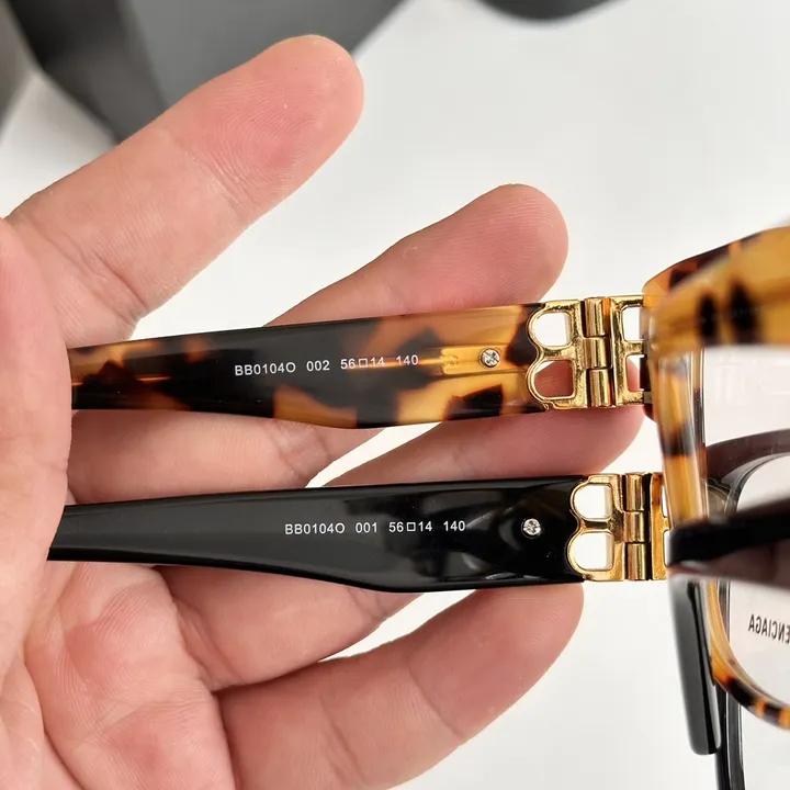 スーパーコピー バレンシアガ サングラス