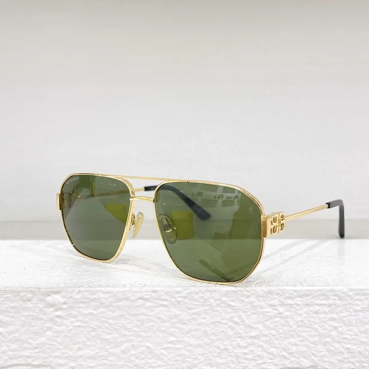 スーパーコピー バレンシアガ サングラス