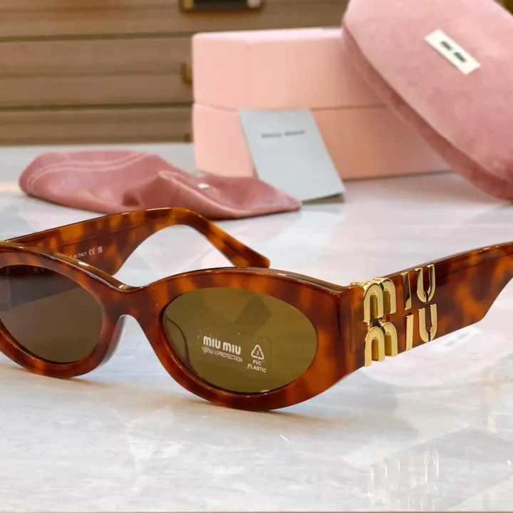 スーパーコピー ミュウミュウ サングラス