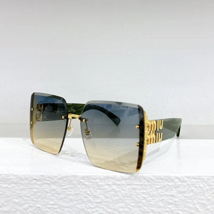 スーパーコピー ミュウミュウ サングラス