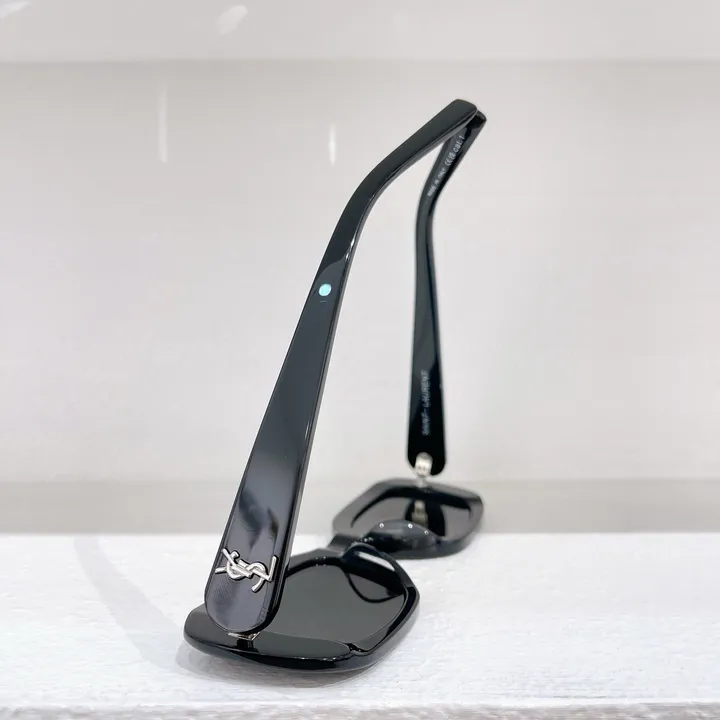 スーパーコピー ジバンシィ サングラス