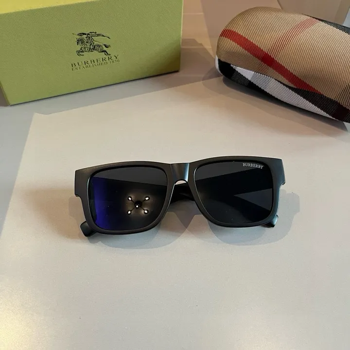 スーパーコピー バーバリー ス サングラス