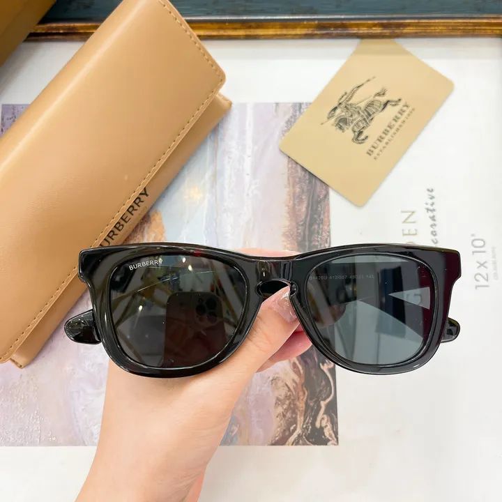 スーパーコピー バーバリー ス サングラス