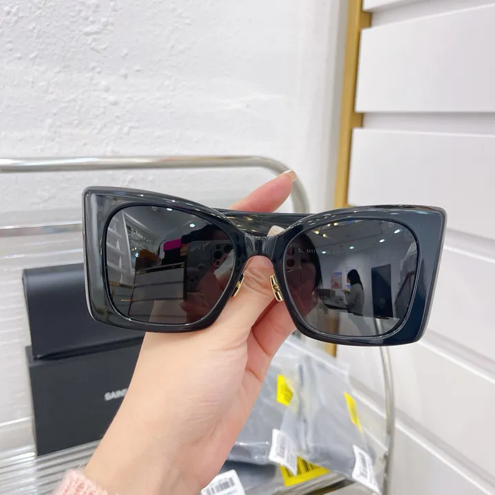 スーパーコピー ジバンシィ サングラス