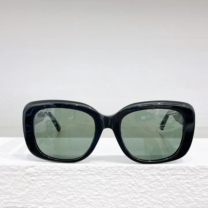 スーパーコピー バレンシアガ サングラス