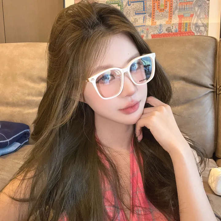 スーパーコピー ミュウミュウ サングラス