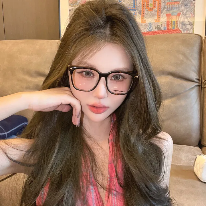 スーパーコピー ミュウミュウ サングラス