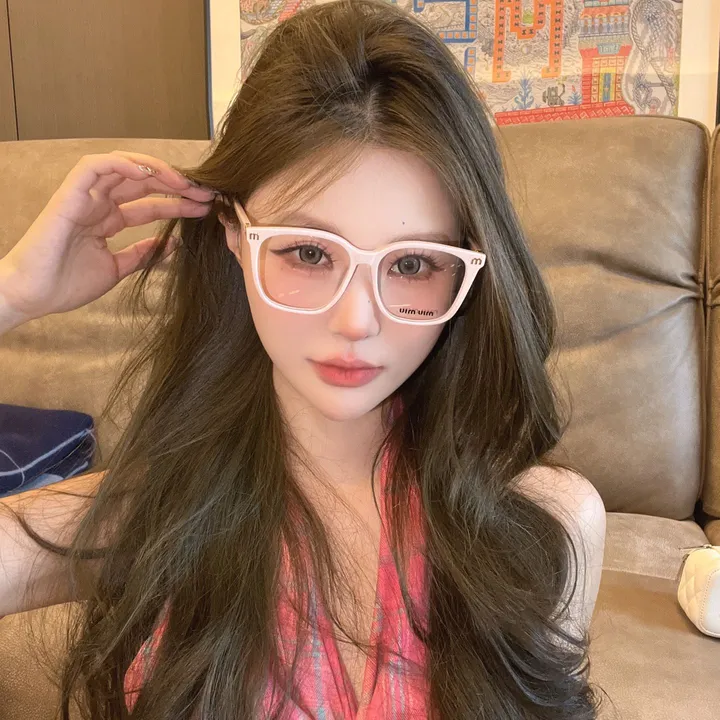 スーパーコピー ミュウミュウ サングラス