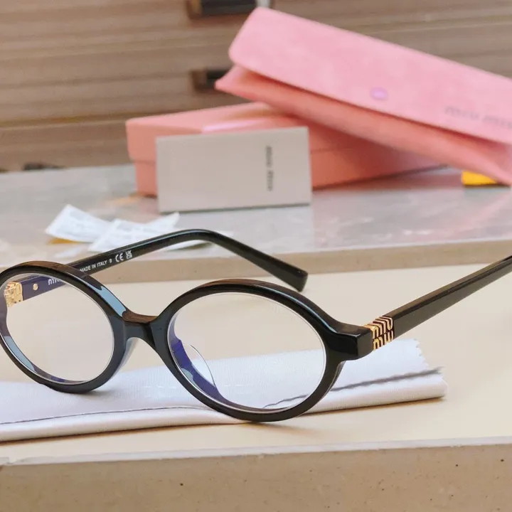 スーパーコピー ミュウミュウ サングラス