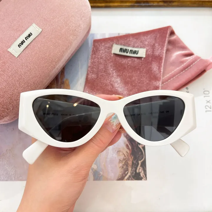 スーパーコピー ミュウミュウ サングラス