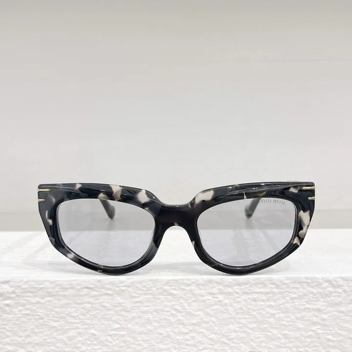 スーパーコピー ミュウミュウ サングラス