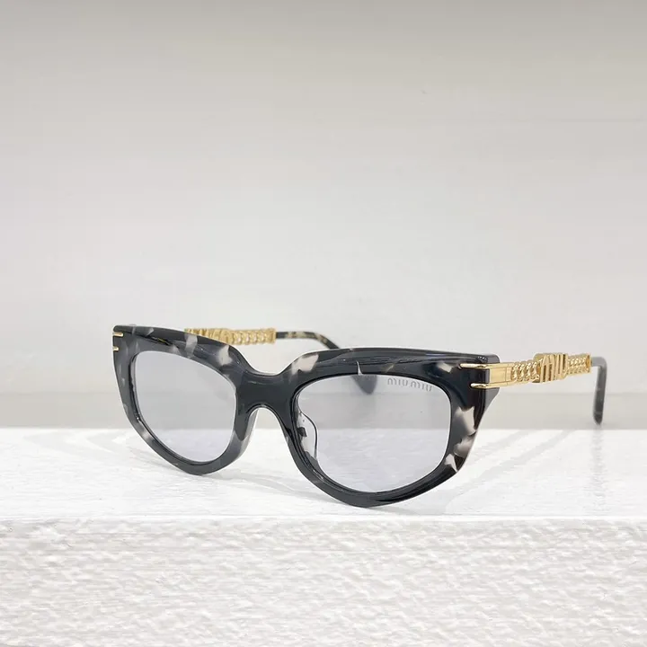スーパーコピー ミュウミュウ サングラス