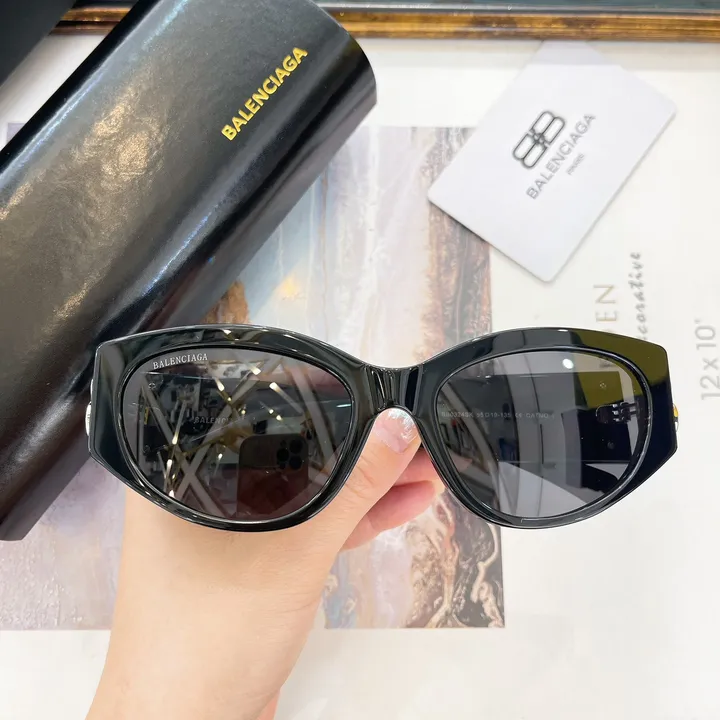 スーパーコピー バレンシアガ サングラス