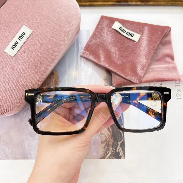 スーパーコピー ミュウミュウ サングラス