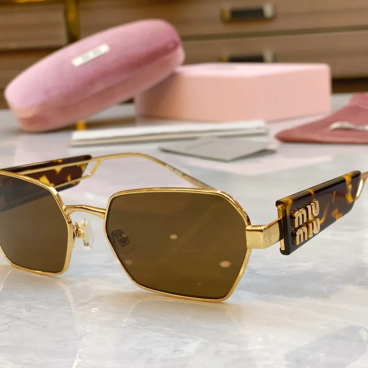 スーパーコピー ミュウミュウ サングラス