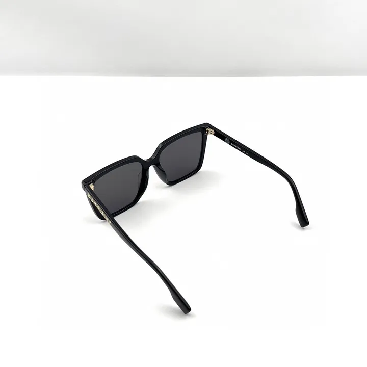 スーパーコピー バーバリー ス サングラス