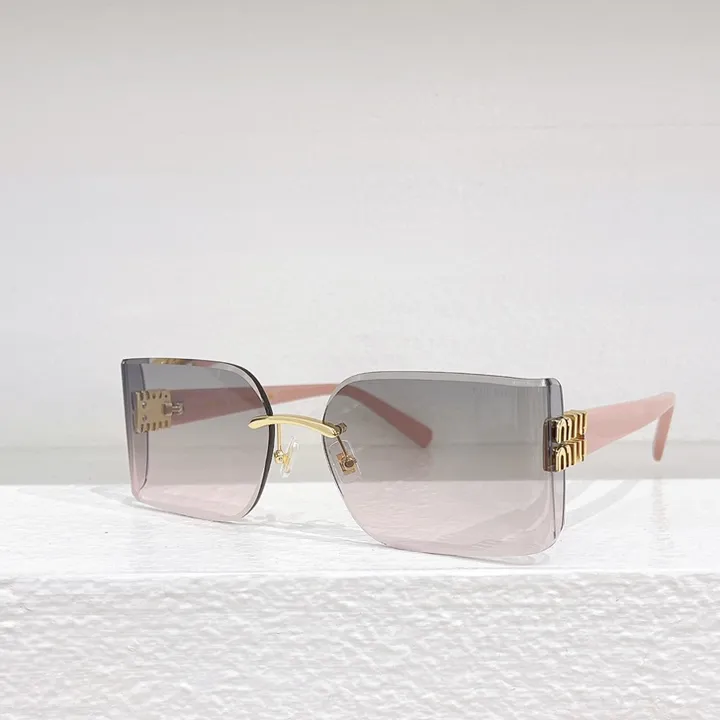 スーパーコピー ミュウミュウ サングラス